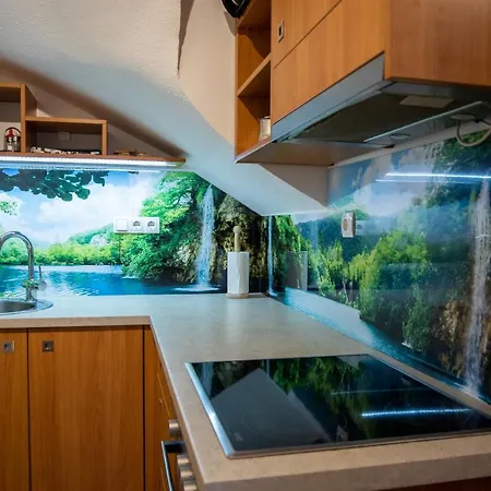 Pocitniski Apartmaji - Sunny In Apartamento *